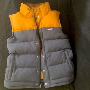Men’s vest.